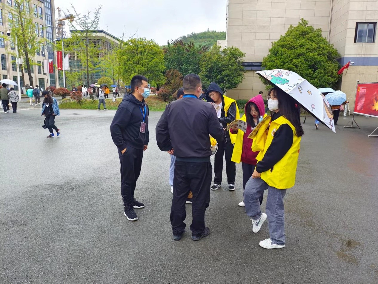 图片3.jpg 图片3.jpg