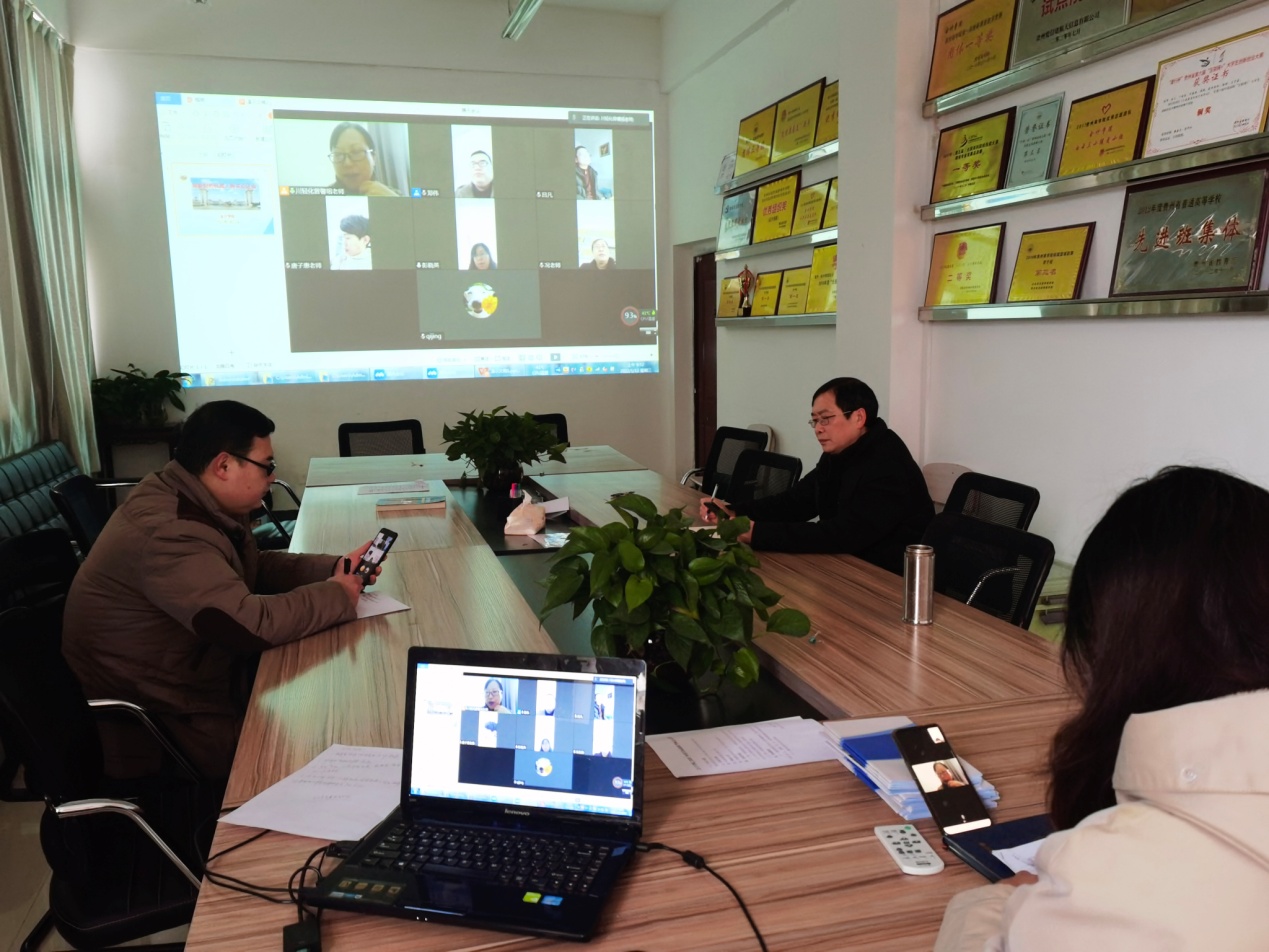 F:\F盘\2122学期工作\会计学院\彭院通知资料\购买论证会\财务机器人专家论证20220107\财务机器人应用与开发项目专家论证会20220112 (2).jpg