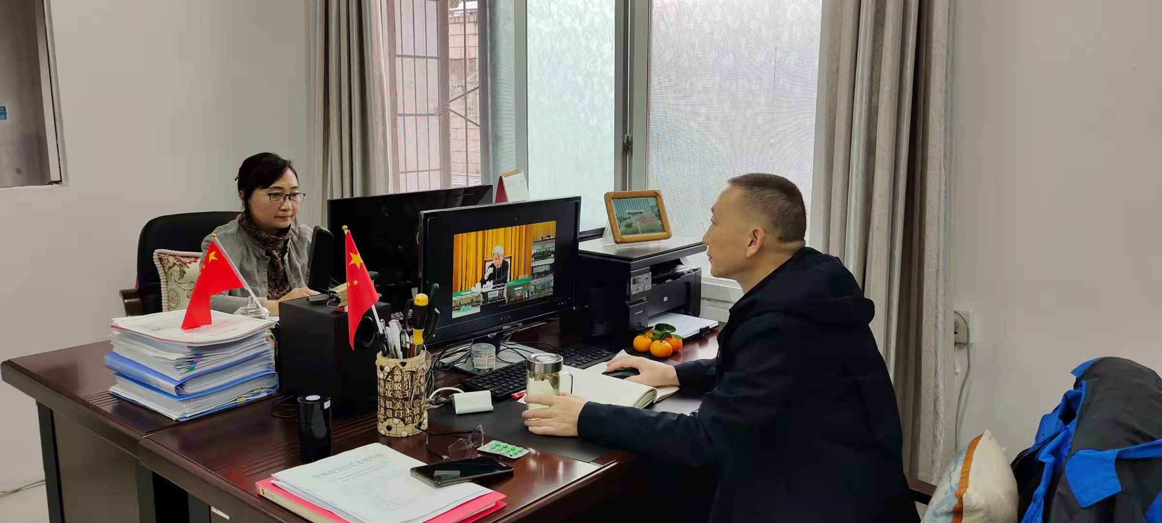 离退休党支部组织收看学习党的十九届五中全会精神及中央宣讲团教育部部长陈宝生宣讲报告20201117.jpg