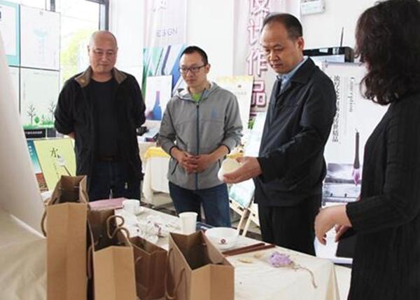 毕业设计展2.jpg