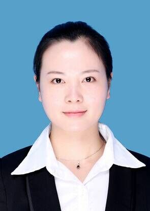 李英1寸.jpg 李英1寸.jpg