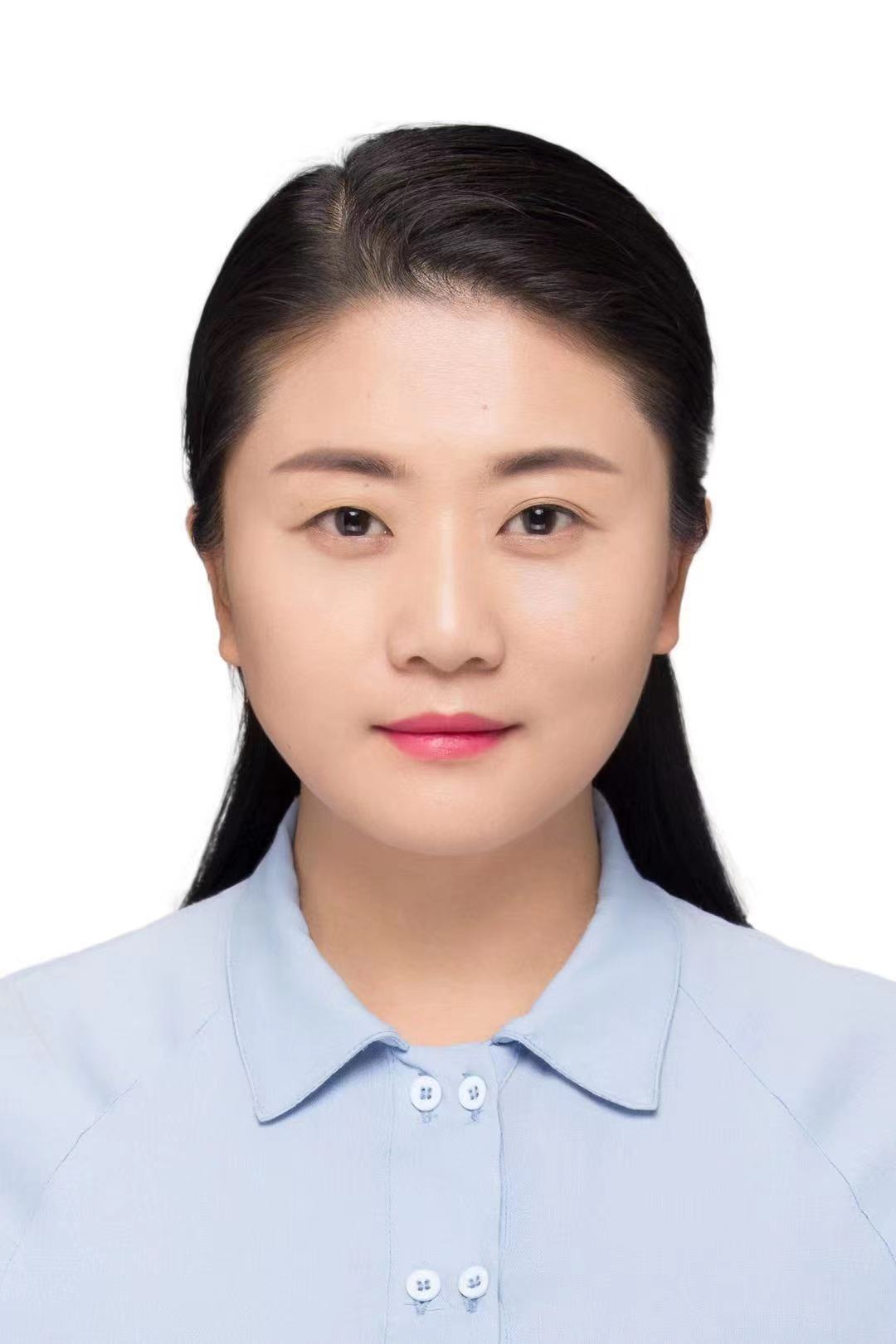 阮潇潇.jpg 阮潇潇.jpg