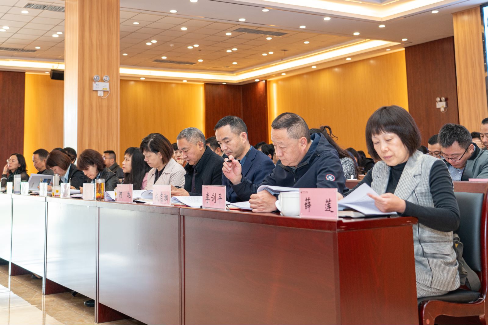 会场.jpg 会场.jpg
