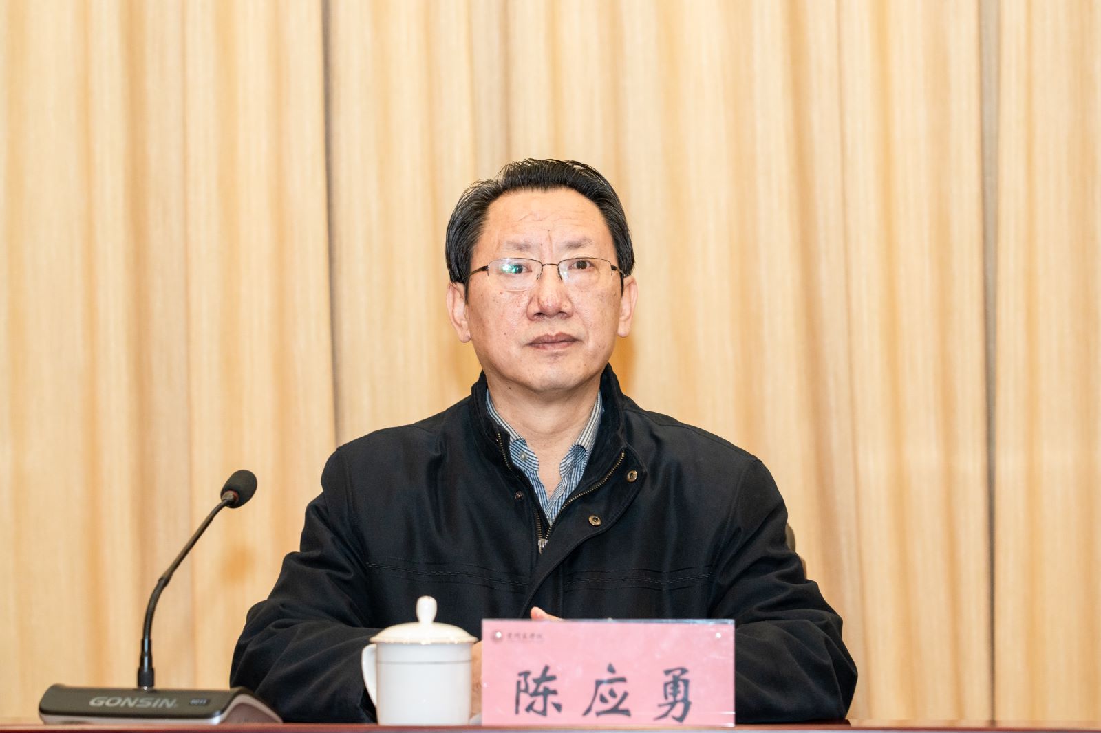 陈应勇.jpg 陈应勇.jpg