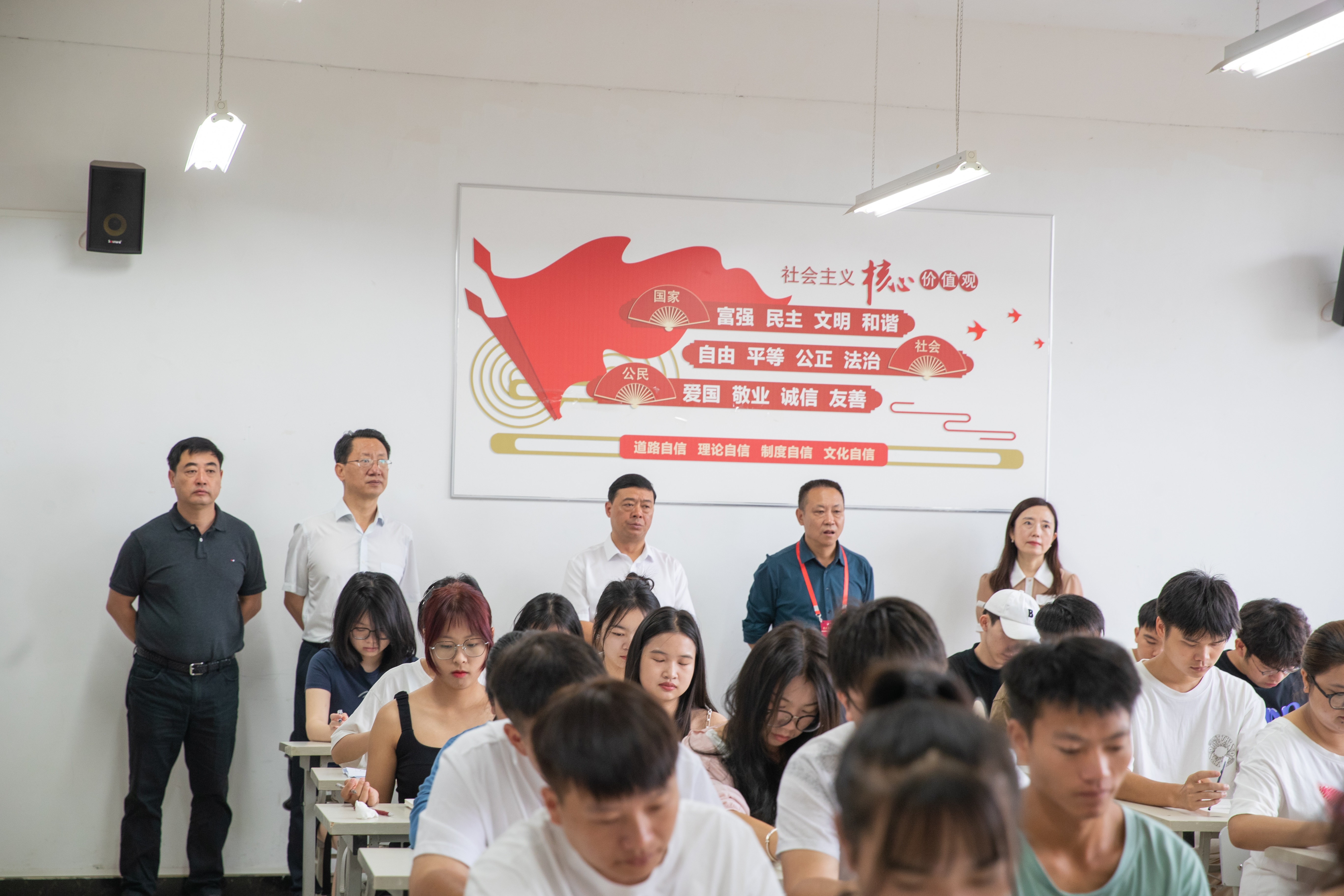 图片1.jpg 图片1.jpg