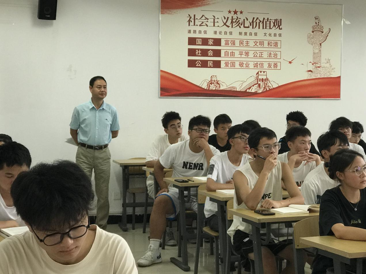 图片4.png 图片4.png