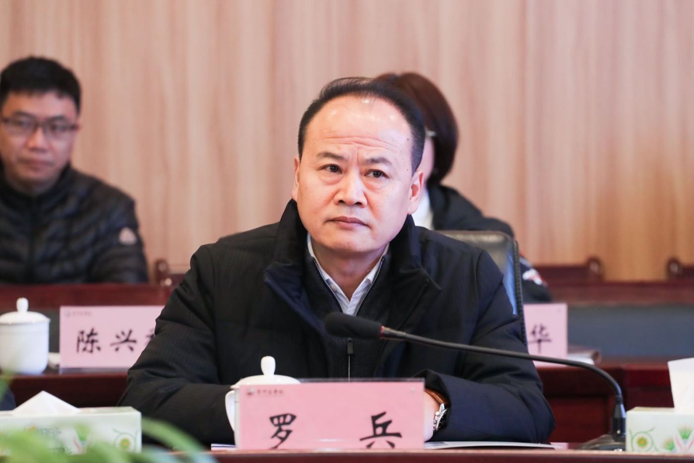 罗.jpg 罗.jpg